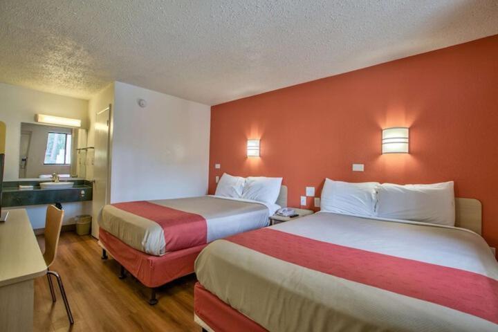 Loyalty Inn Таллахасси Экстерьер фото